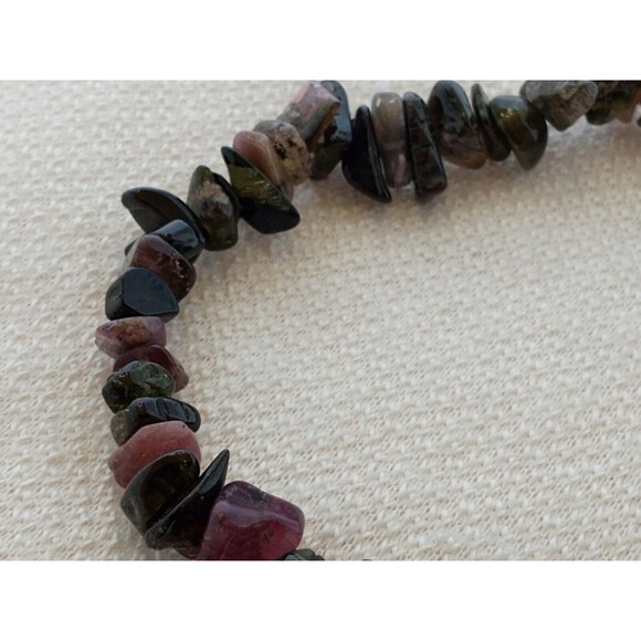 Handcrafted 5-12 mm Rainbow Tourmaline Gemstone Chip Stretch Bracelet 7.5"+ - Picture 2 of 7